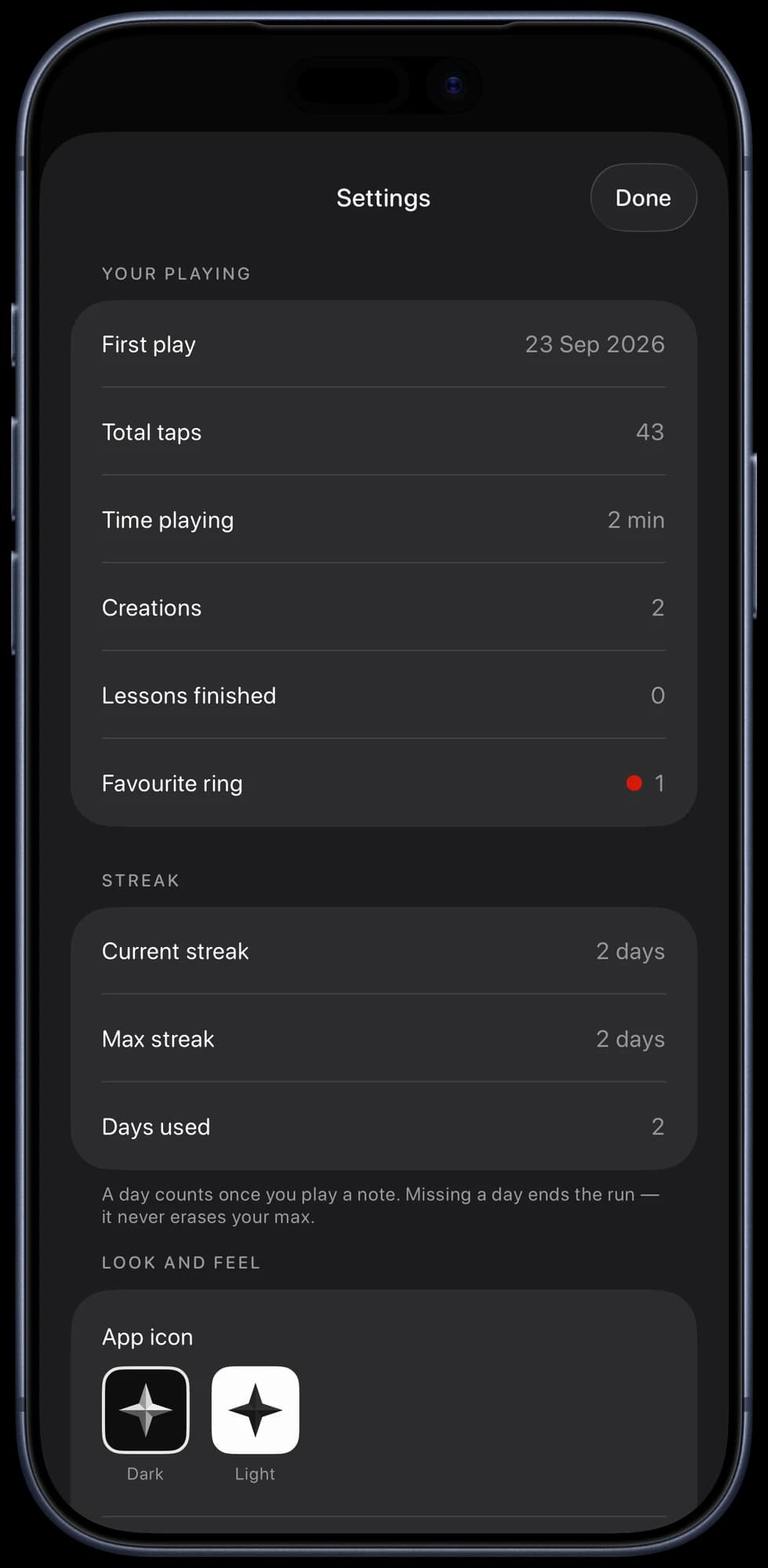 Charms settings: first play, total taps, time playing, creations and favourite ring, then current streak, max streak and days used.